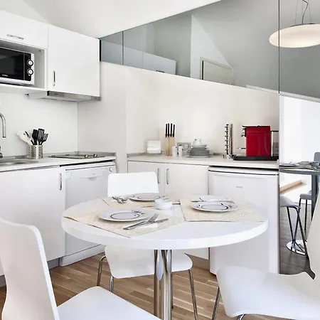 Nuru Ziya Residences 3*