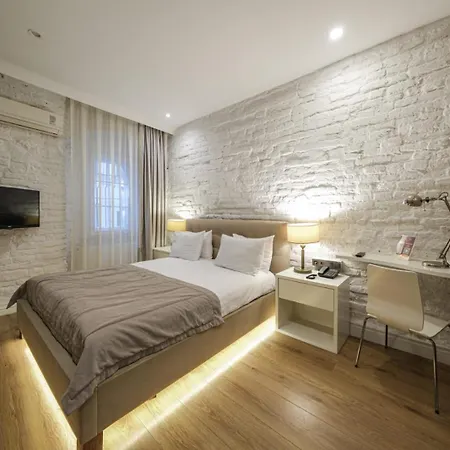 Nuru Ziya Residences ホテル 3*