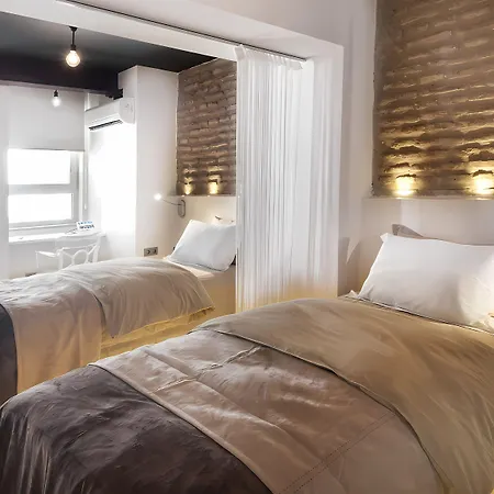 Nuru Ziya Residences 3*