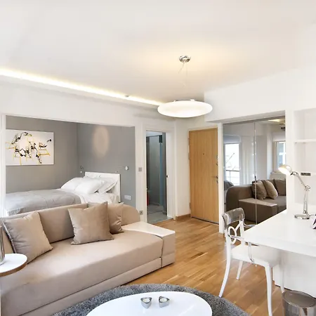 Nuru Ziya Residences ホテル 3*