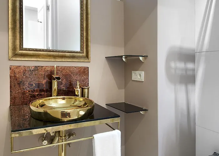 Nuru Ziya Residences ホテル 3*