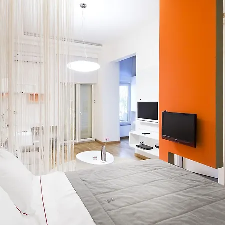 Nuru Ziya Hotell 2*
