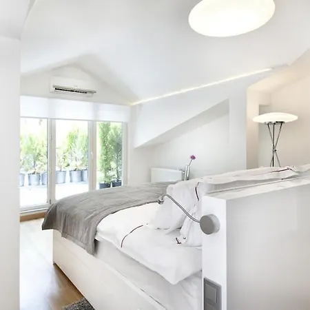 Nuru Ziya Istanbul