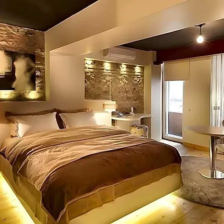 Nuru Ziya Istanbul