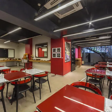 Nuru Ziya Hotel 3*