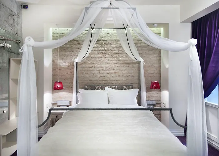 Nuru Ziya Residences 3*