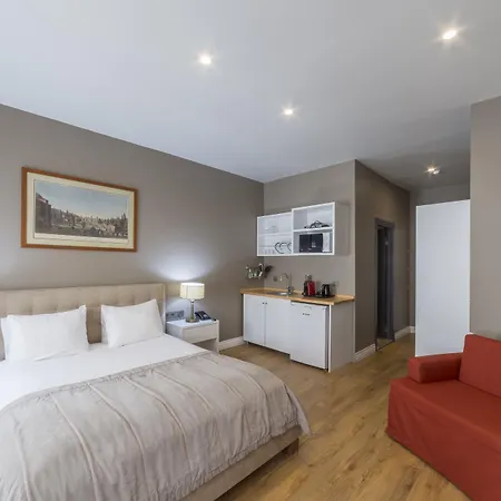 Nuru Ziya Suites 3*