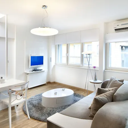 מלון Nuru Ziya Suites 3*