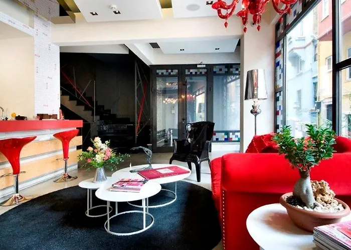 Nuru Ziya Residences 3*